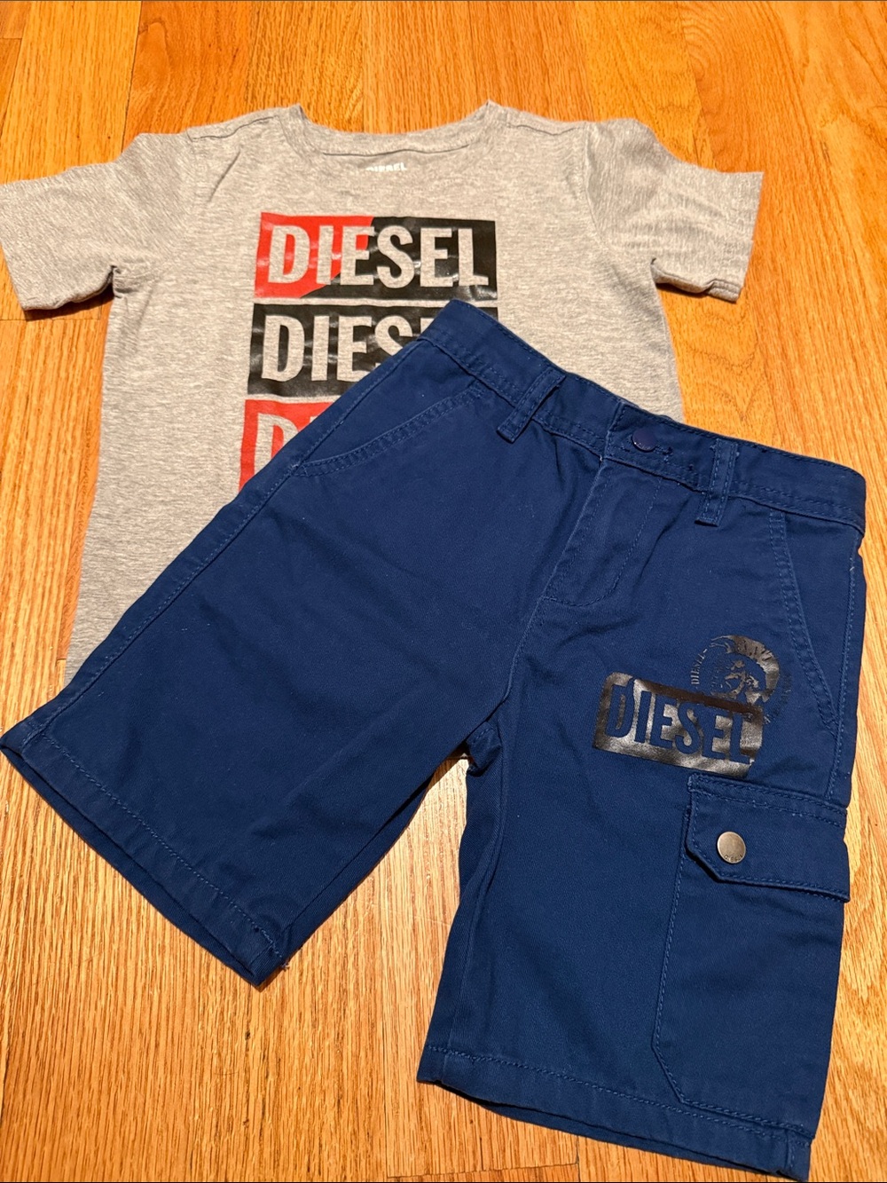 Diesel Kids Boys 2PC Outfit Set-Gray Logo T-Shirt Blue Logo Cargo Shorts Size 6